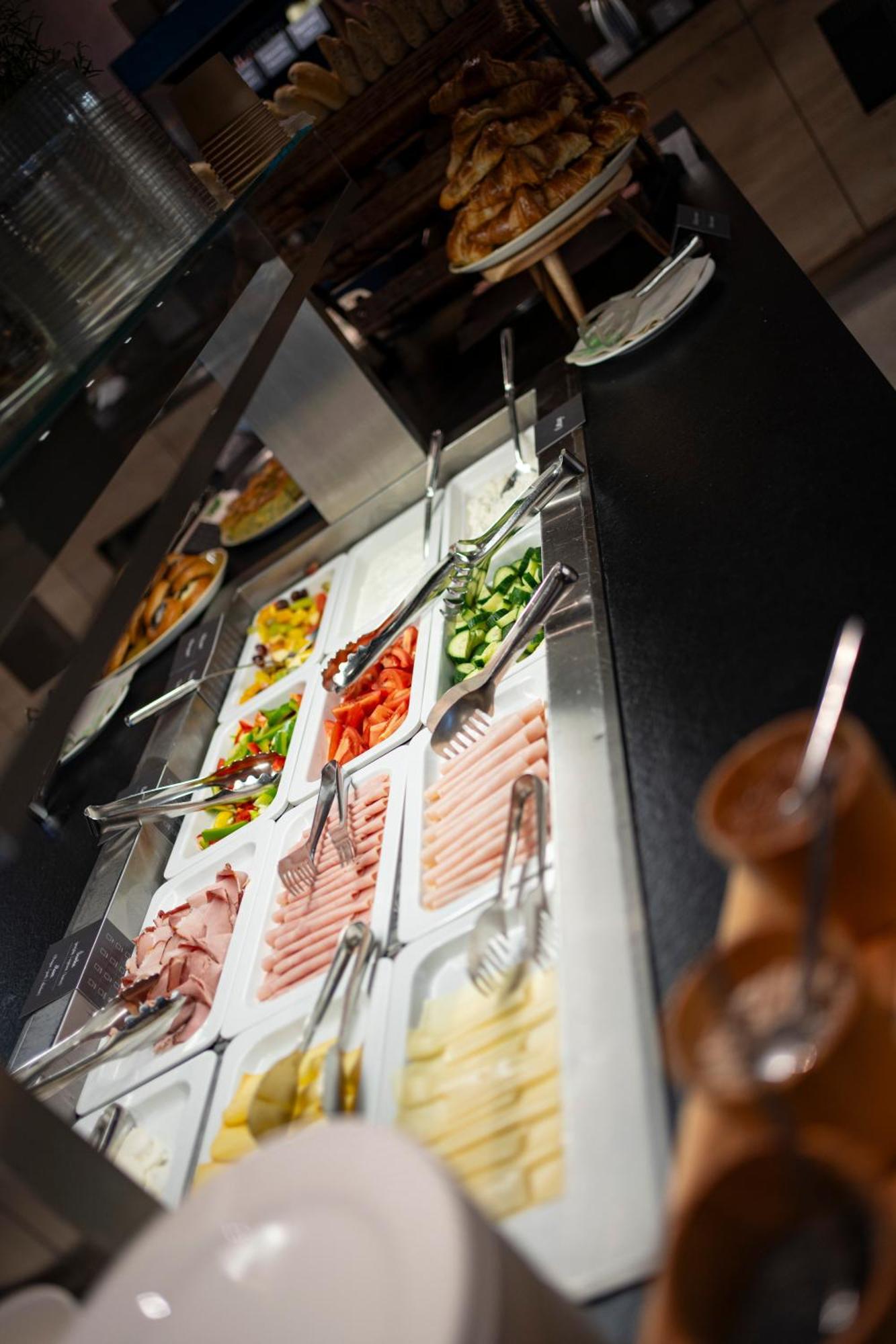Nutrend World Hotel Olomouc Ngoại thất bức ảnh