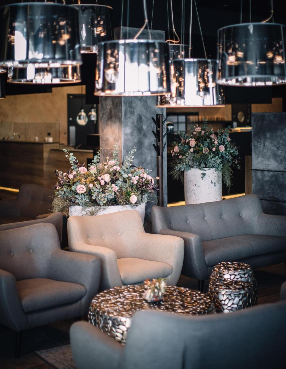 Nutrend World Hotel Olomouc Ngoại thất bức ảnh
