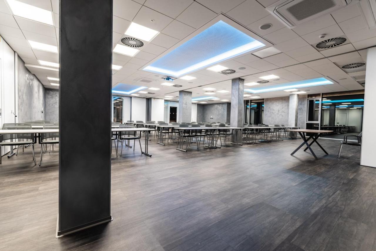Nutrend World Hotel Olomouc Ngoại thất bức ảnh
